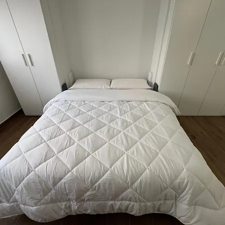 La Rondine - Monolocale Zona Centro Apartment