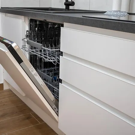 アパート La Rondine - Monolocale Zona Centro ポルデノーネ